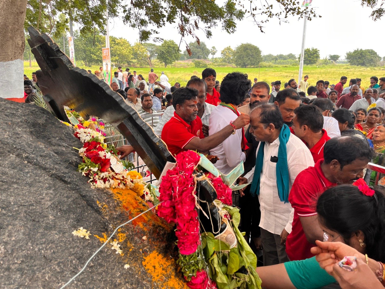 న్యూ శాయంపేట పోచమ్మ బోనాల ఉత్సవాల్లో పాల్గొన్న హనుమకొండ డీసీసీ అధ్యక్షులు ఇనగాల వెంకట్రామ్ రెడ్డి